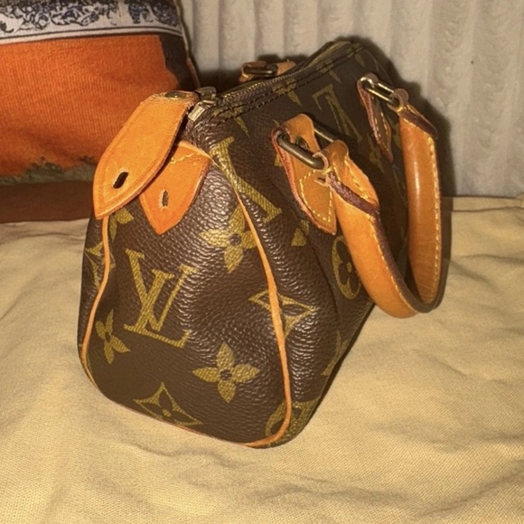Vintage Louis Vuitton Nano Speedy - Picture 5 of 8